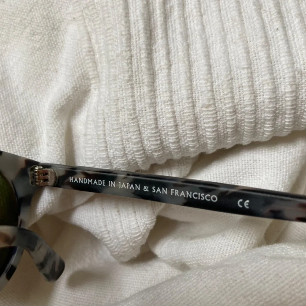 Westward Leaning handcrafted sunglasses - Voyager - Picture 2 of 7